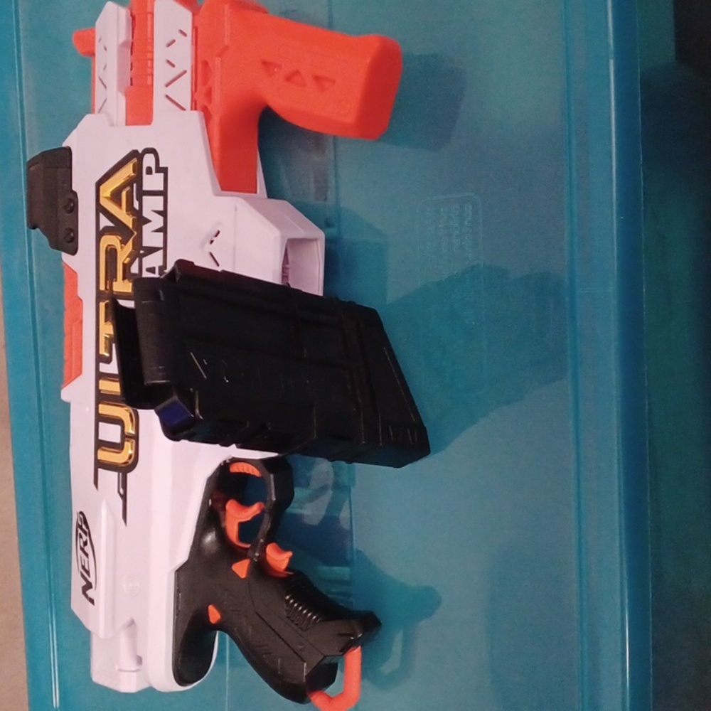 Nerf Gun - Picture 3 of 3